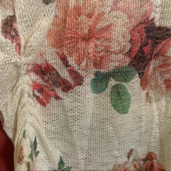 Mesh Open Weave Rose Print Roush sides Top XXL - Picture 4 of 4